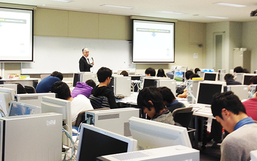 平成25年12月5日　日本工学院専門学校で行った積算の授業風景